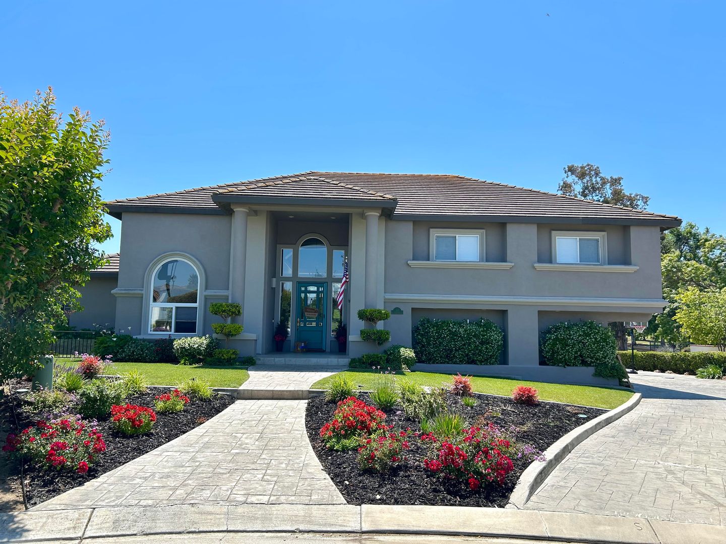 Hollister House: 81 Ken Ct, Hollister, CA 95023