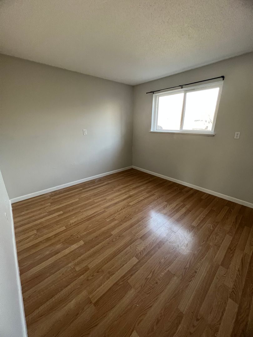 3520 Heatherton Drive , Apt 1, Davenport 52804