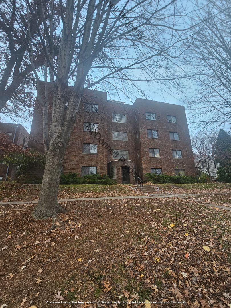 Davenport Apartment: 1011 Bridge Ave. - 1212 E 10th St.