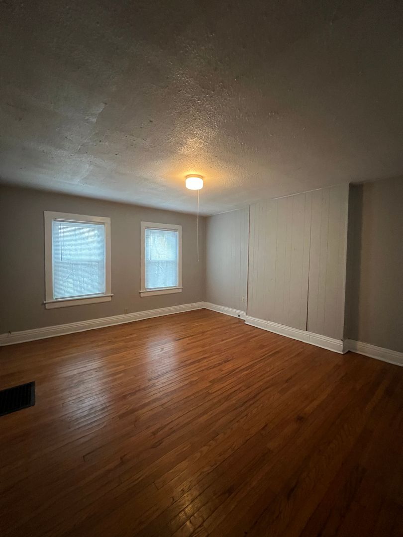 1224 Adams St., Davenport, IA 52803