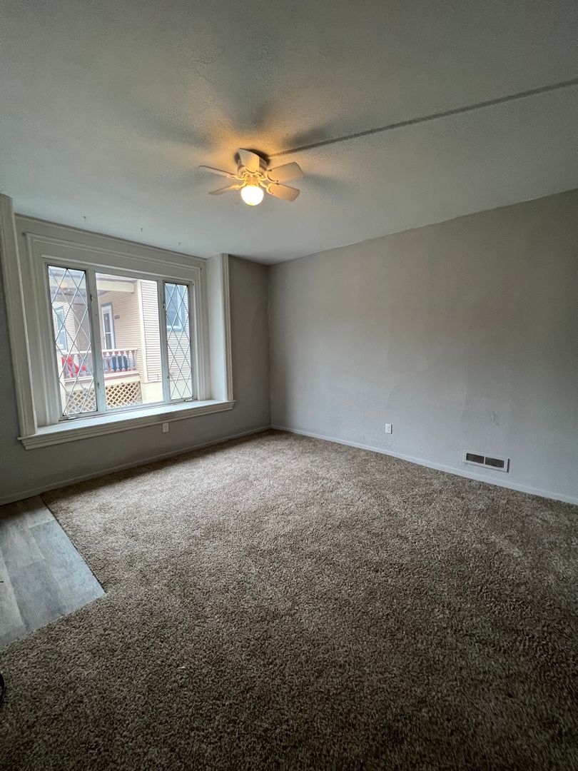 1430 Jersey Ridge Rd., Davenport, IA 52803