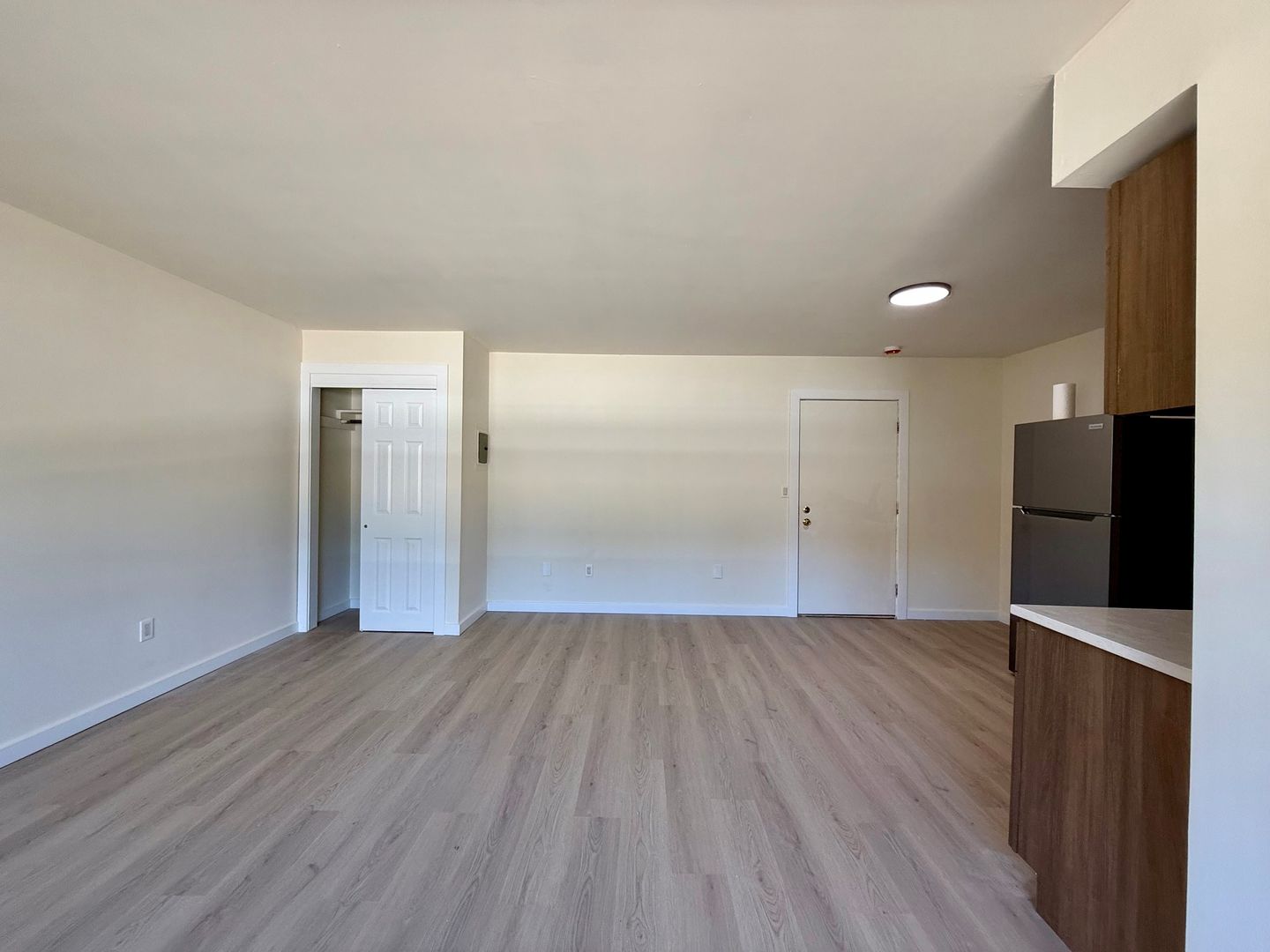 Beacon Apartment: 75 South Avenue