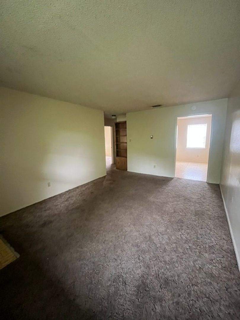 Copperas Cove Apartment: 410 Veterans Ave