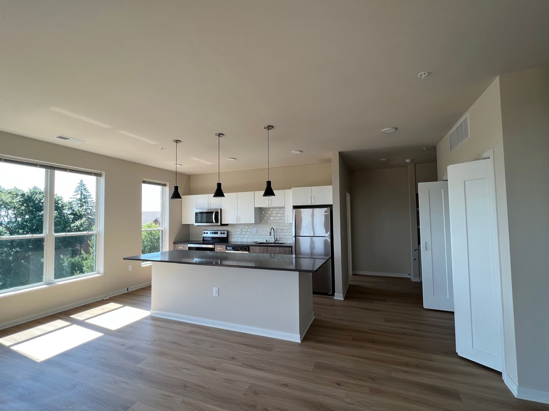 Fitchburg Apartment: 2974 Ochalla Drive