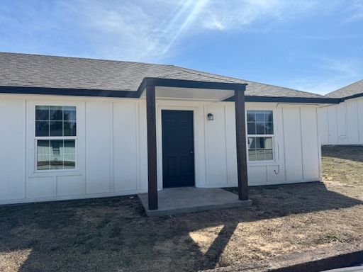 New Construction 1 bed 1 bath with stackable w/d in unit