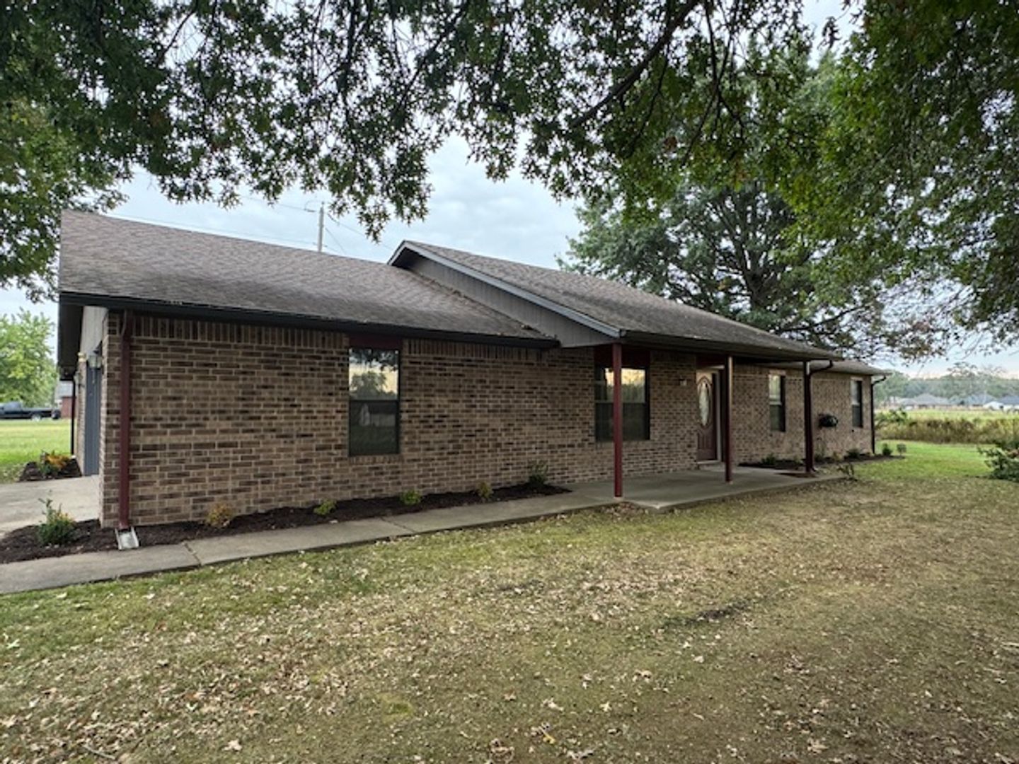 Gentry House: 590 Duckworth
