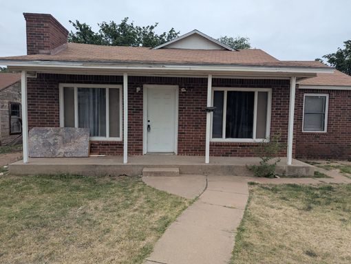 3 Bed 2 Bath Rental at 1517 25th St, Lubbock, TX – photo 1