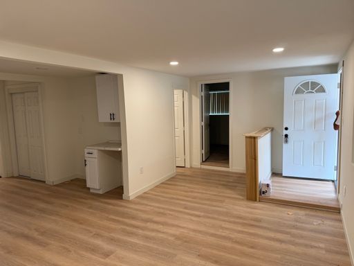 Completely remodeled two bedroom, one bathroom – photo 1
