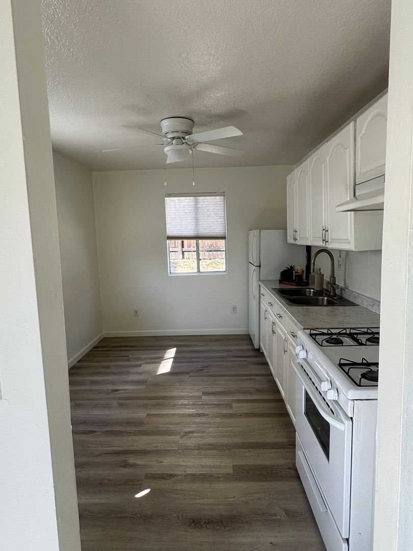 VENTURA Apartment: 57,57B,59,59B.61  N.KALORAMA