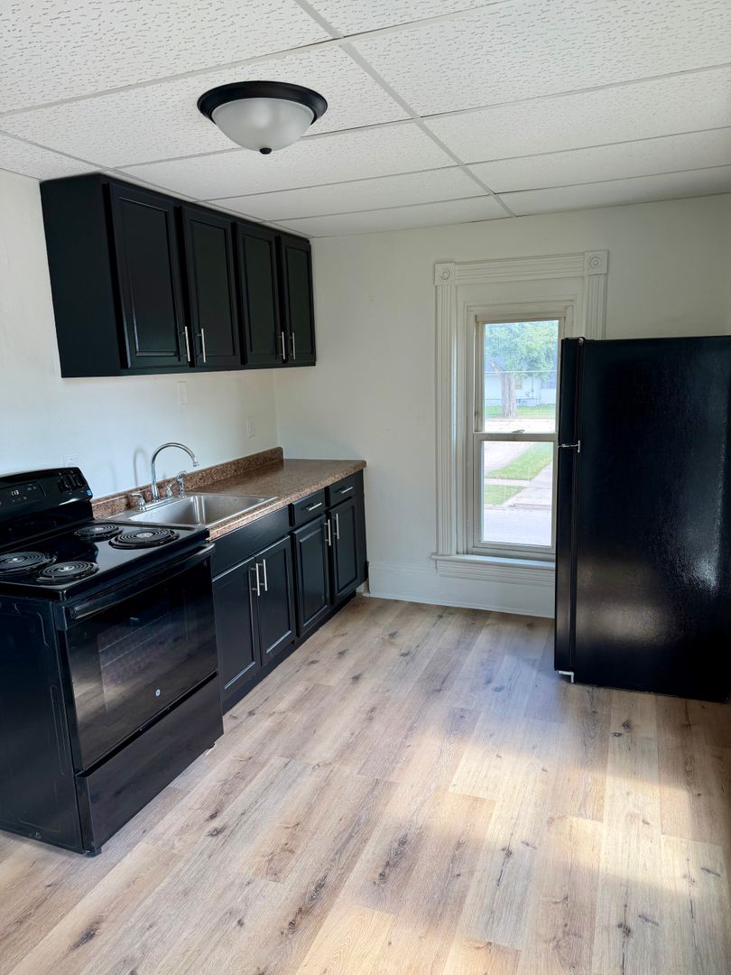 Waterloo Apartment: 303 Logan Avenue