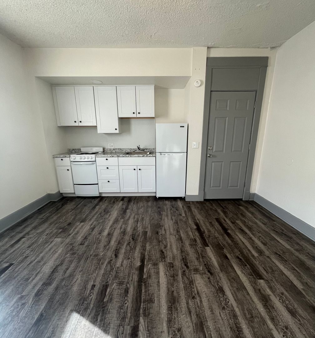 Spokane Apartment: 1010 W Boone Ave.