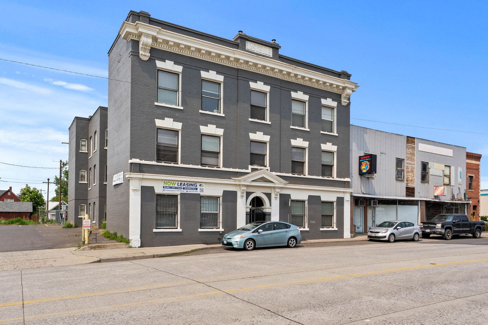 Spokane Apartment: 1221 N Monroe St