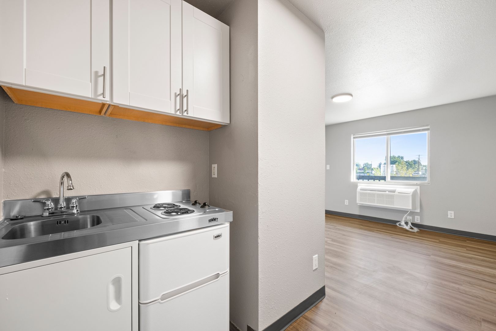 Richland Apartment: 2153 Stevens Drive