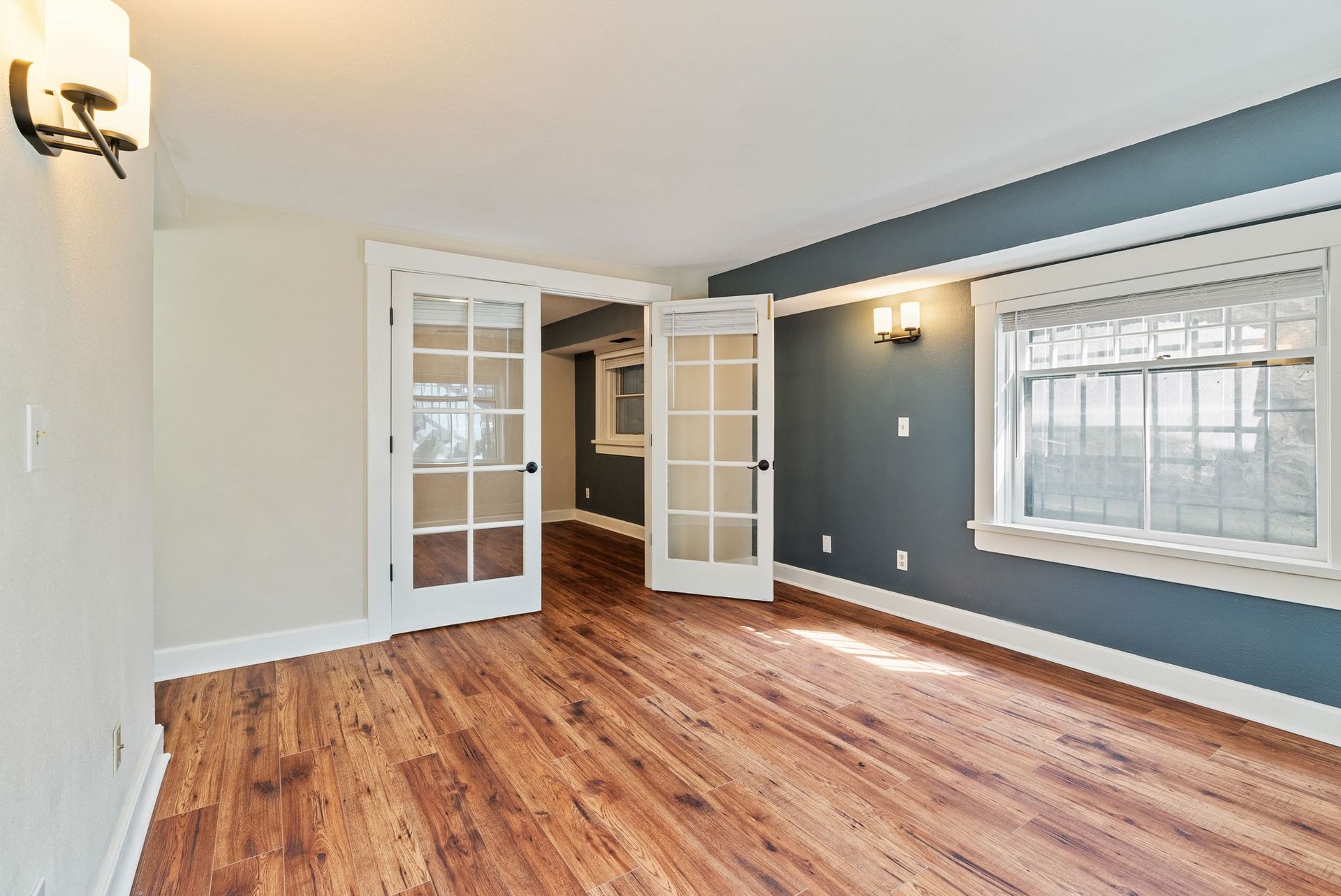 Spokane Apartment: 1608 W. Main Avenue