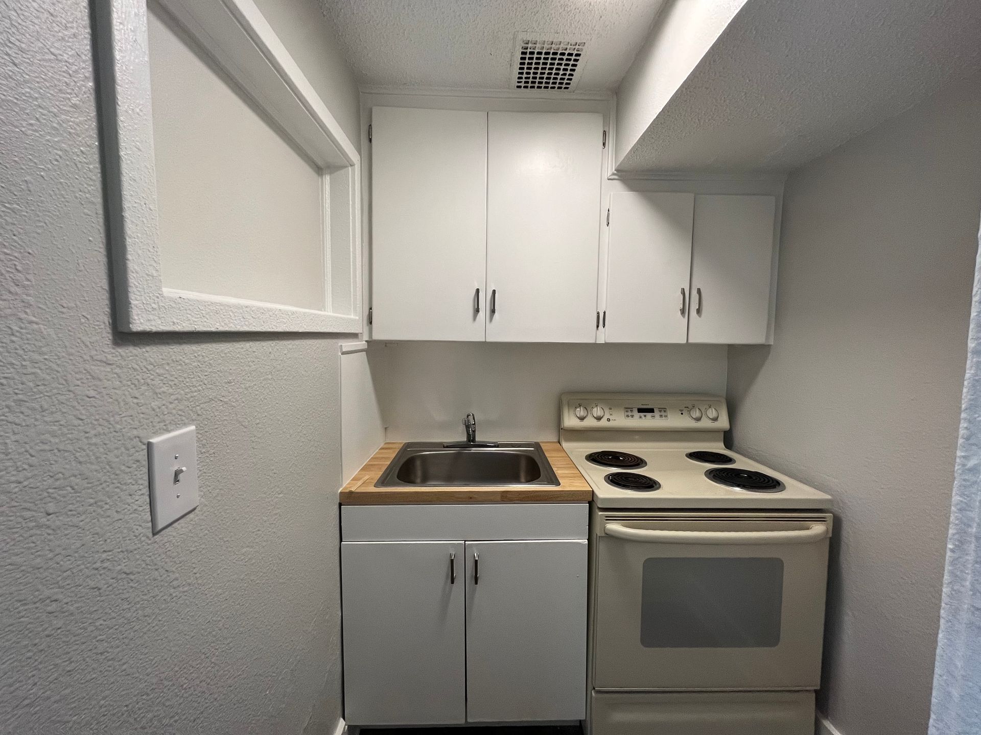 Spokane Apartment: 1010 W Boone Ave.