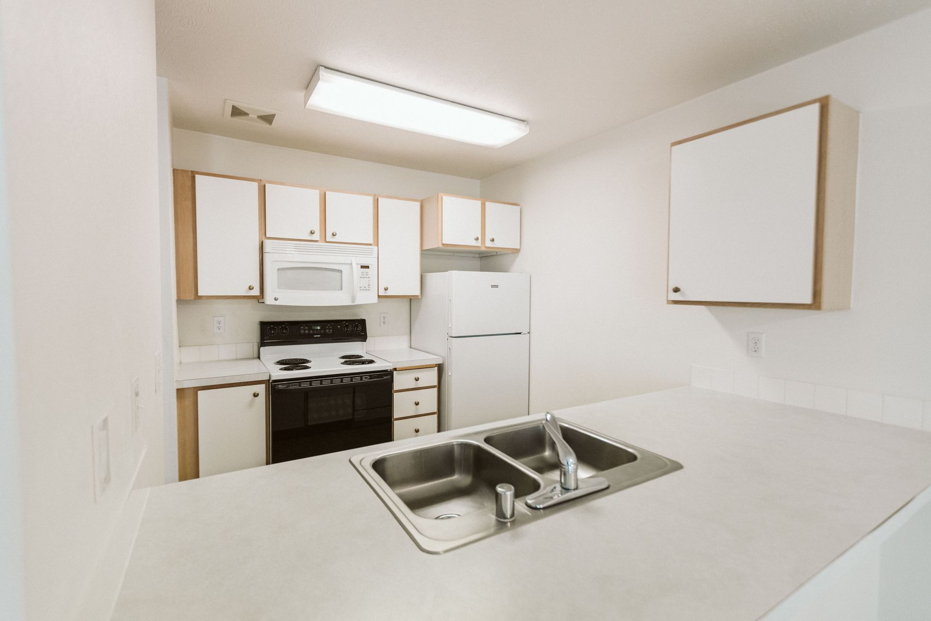 Spokane Apartment: 3025 S Cook St