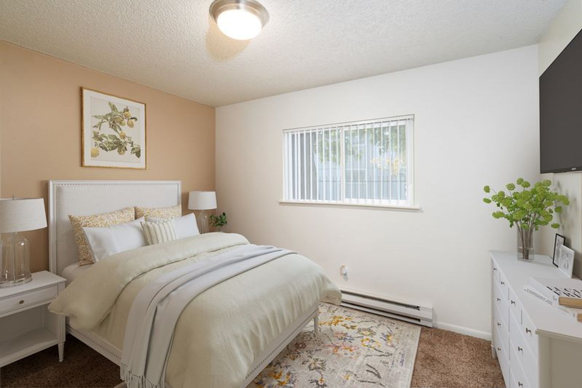 Kennewick Apartment: 4711 W Metaline Avenue