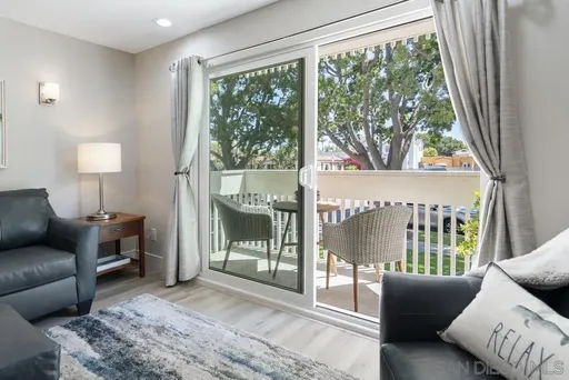 Coronado Village - Turn-key & Modern Fully Furnished 2bd/2ba Condo! – photo 1