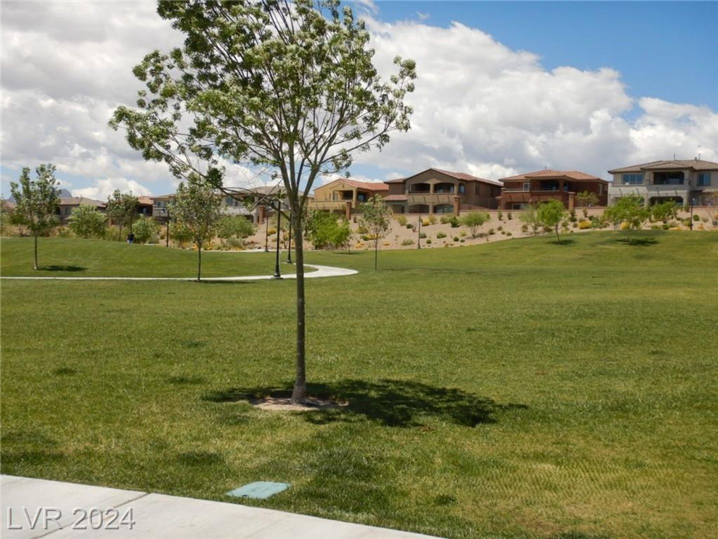 177 Petaluma Valley Dr, Las Vegas, NV 89138