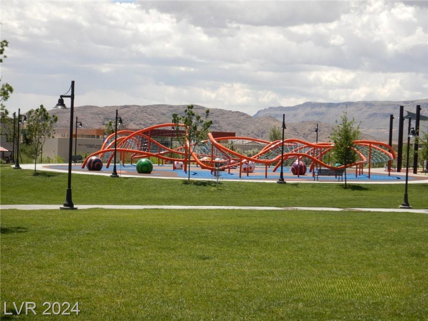 177 Petaluma Valley Dr, Las Vegas, NV 89138