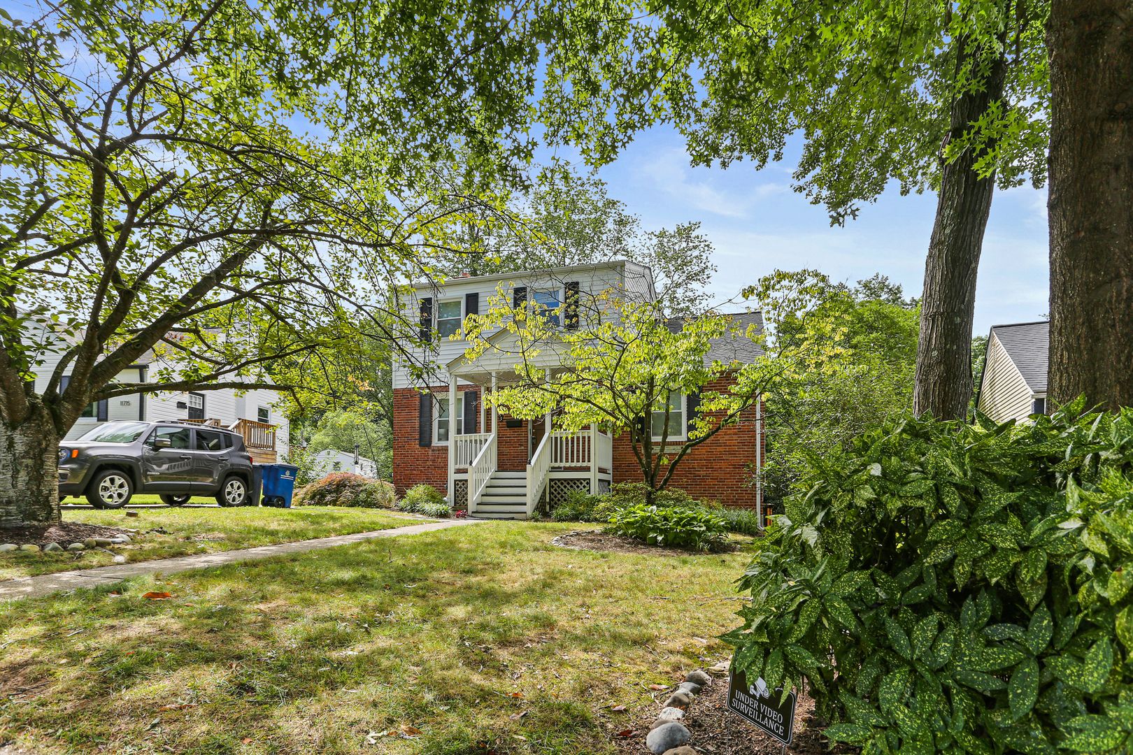 Silver Spring House: 11713 Kingtree Street