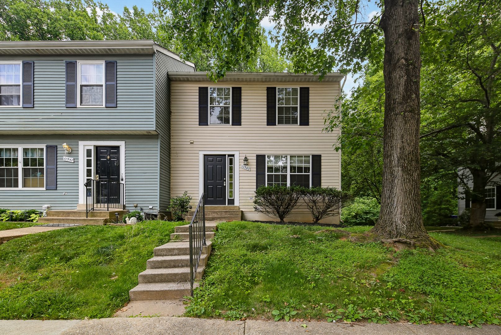 Columbia House: 11543 Shell Flower Ln