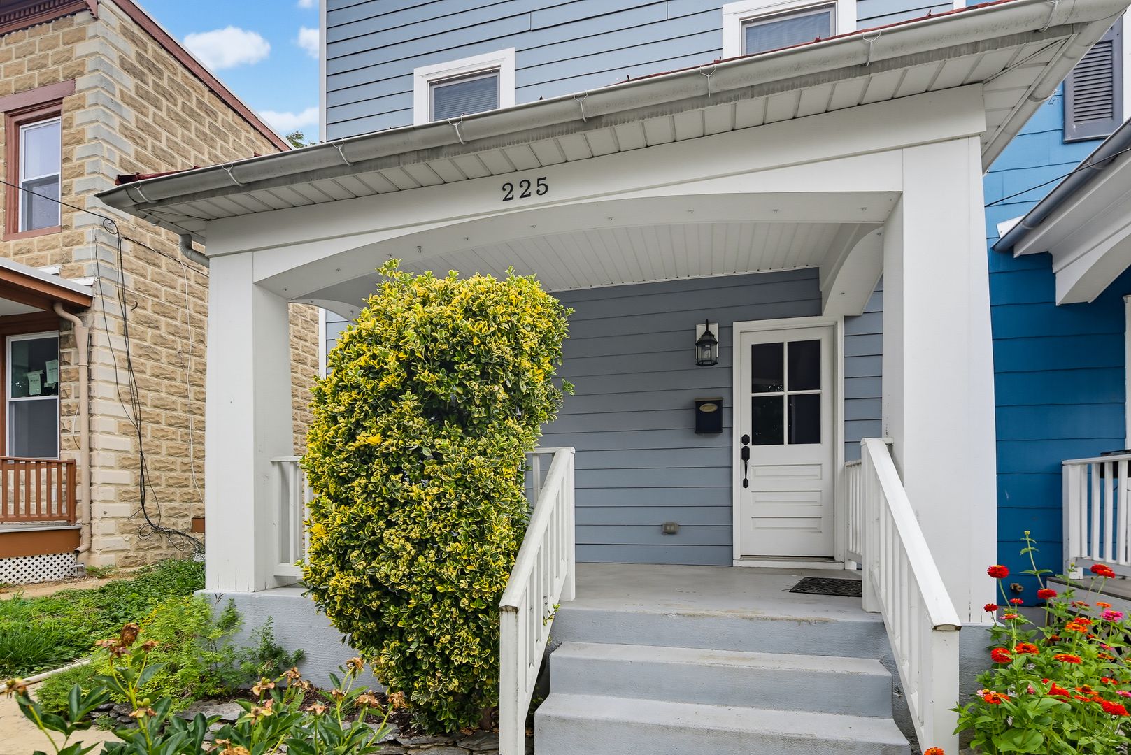 Frederick House: 225 E 5th Street