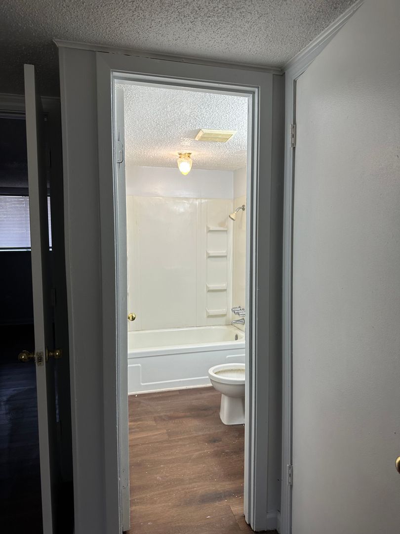Pine Bluff Apartment: 2600 South Beech UNIT K