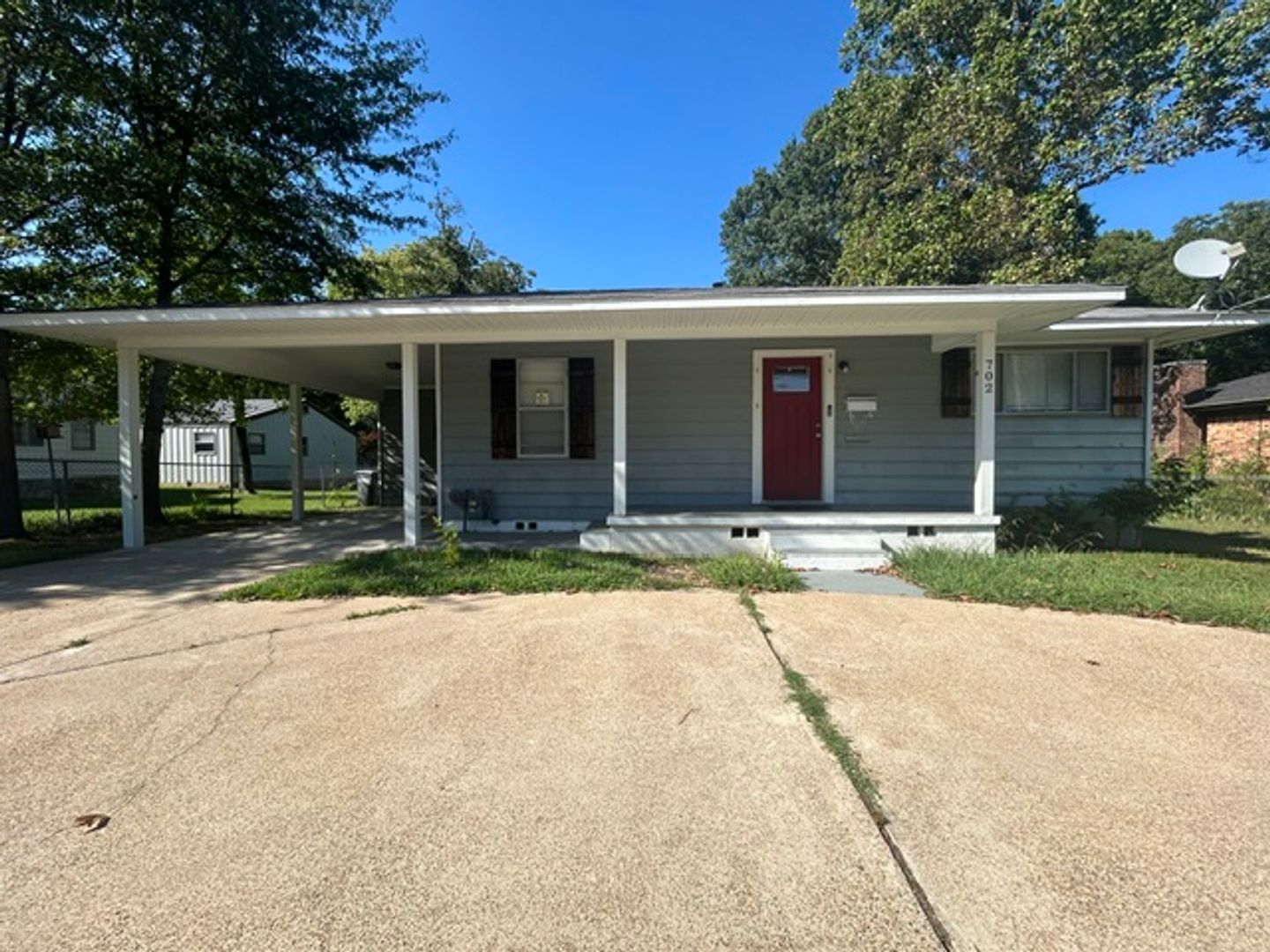 Sherwood House: 702 Wildwood