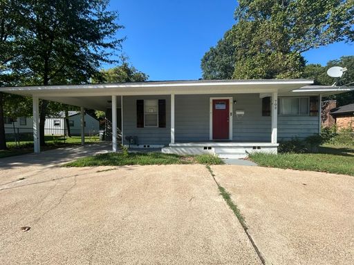 Contact Property managers Jeff and Tonia Rollins – photo 1