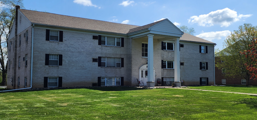 2 Bedroom, 1 Bath - 2nd Floor Apartment - Coventry East, Pottstown, PA 19465 – photo 1