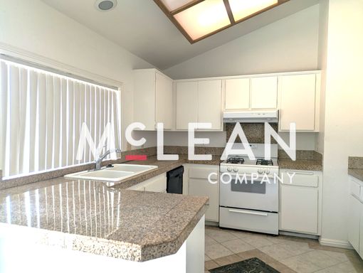 3270 N Sandspring Drive, Palm Springs, CA 92262
