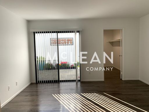 2950 E Escoba Drive, unit F , Palm Springs, CA 92264