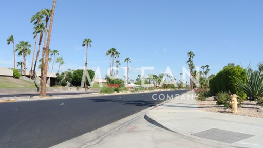 120 S. Saturmino Drive, Unit 07, Palm Springs, CA 92262