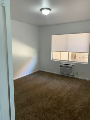 2290 South Palm Canyon Drive, Unit 20, Palm Springs, CA 92264