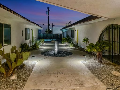 2552 N. Junipero Ave , Unit A , Palm Springs, CA 92262