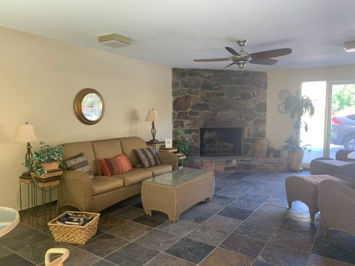 2290 South Palm Canyon Drive, Unit 20, Palm Springs, CA 92264