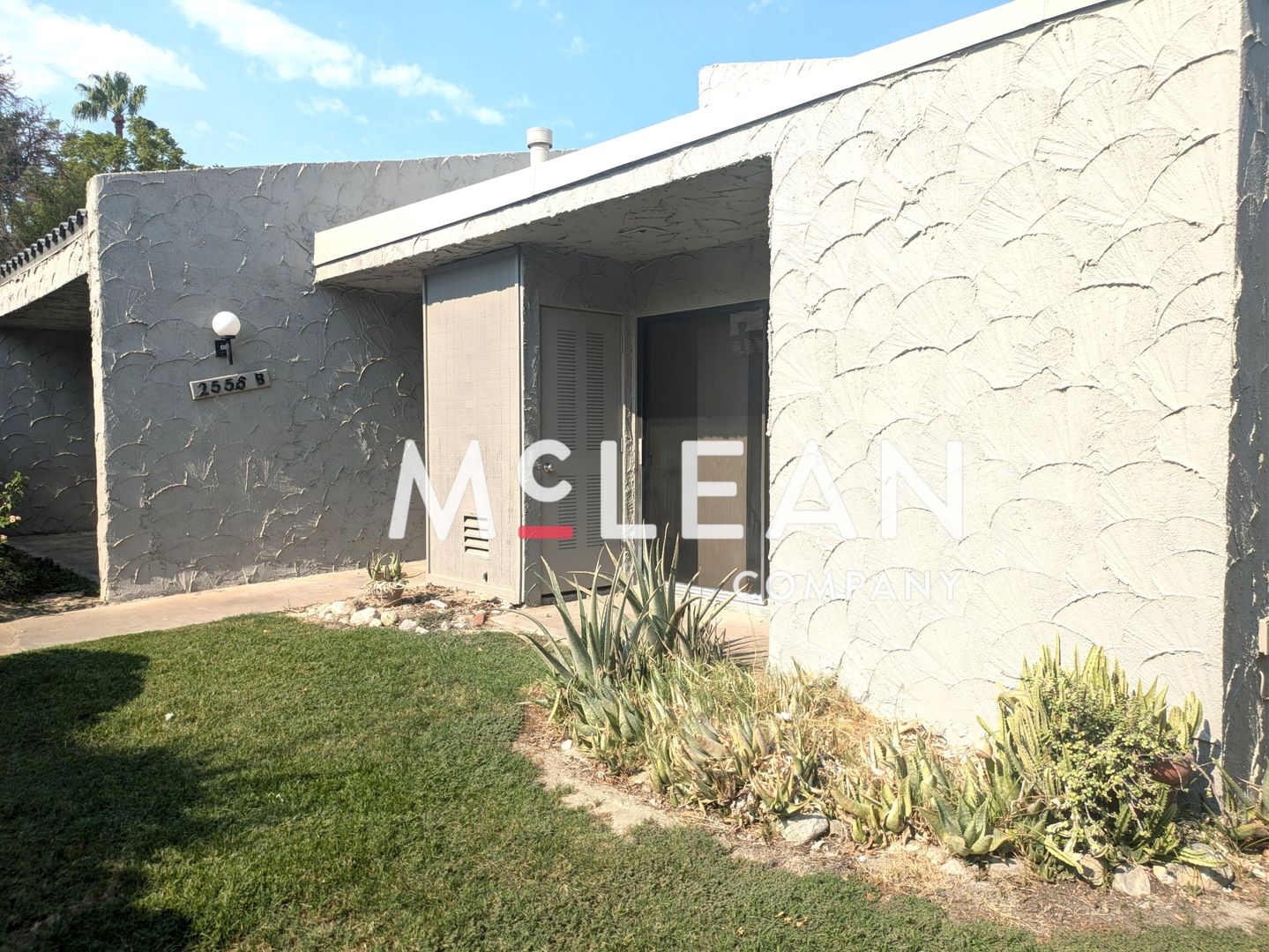 Palm Springs House: 2556 Whitewater Club Drive