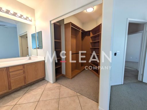 1669 E Racquet Club Road, Palm Springs, CA 92262