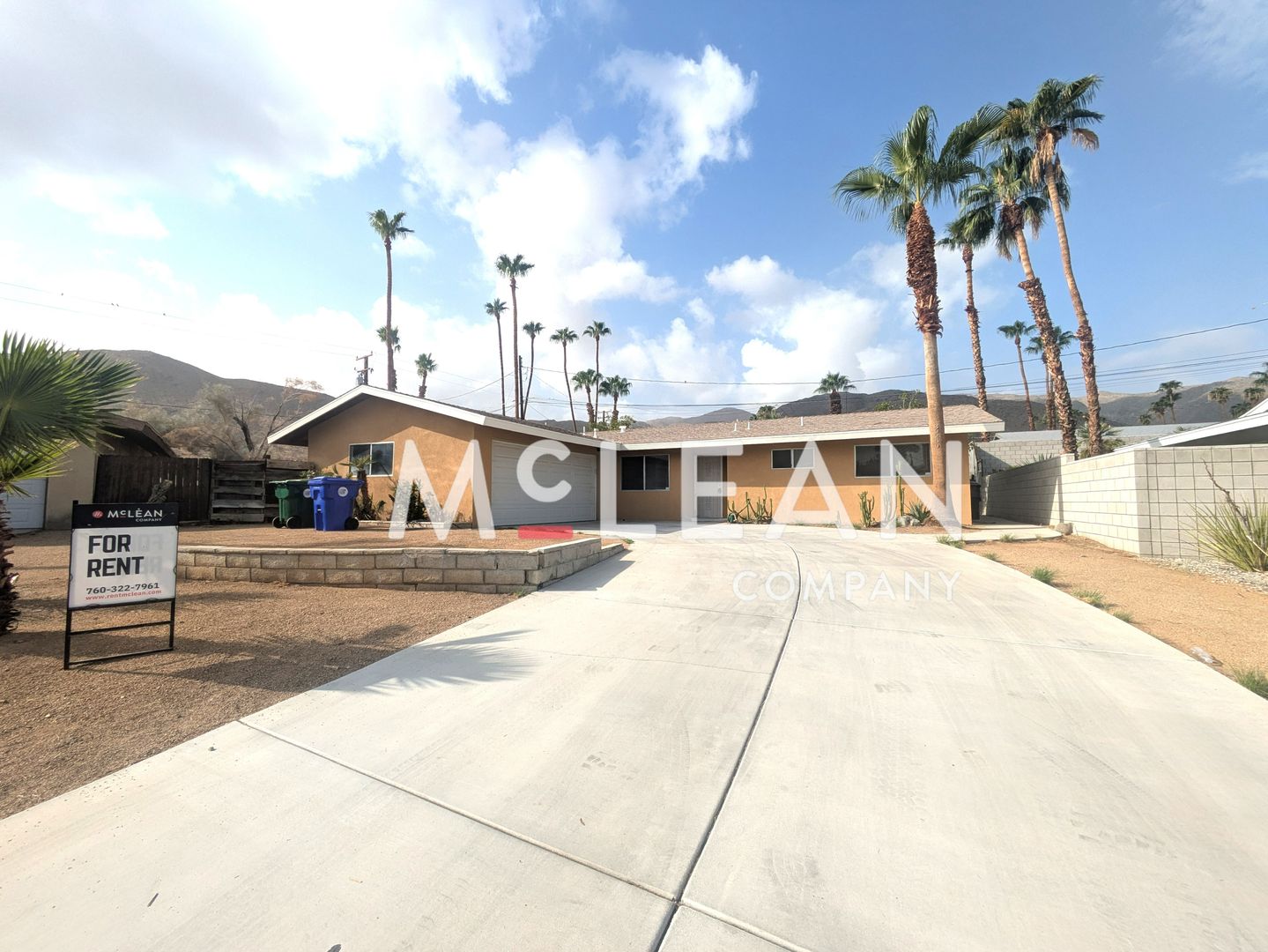 Cathedral City House: 39250 Lillie Circle