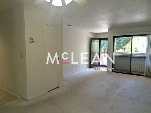  685 North Ashurst Court , #H207, Palm Springs, CA 92262