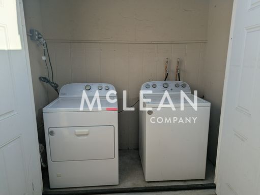  594 S Calle Abronia , Apt 3, Palm Springs, CA 92264