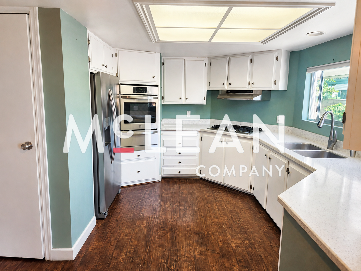 Cathedral City House: 385 Avenida Andorra