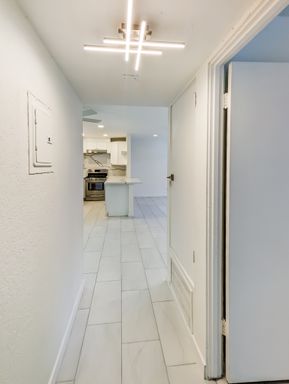 2552 N. Junipero Ave , Unit A , Palm Springs, CA 92262