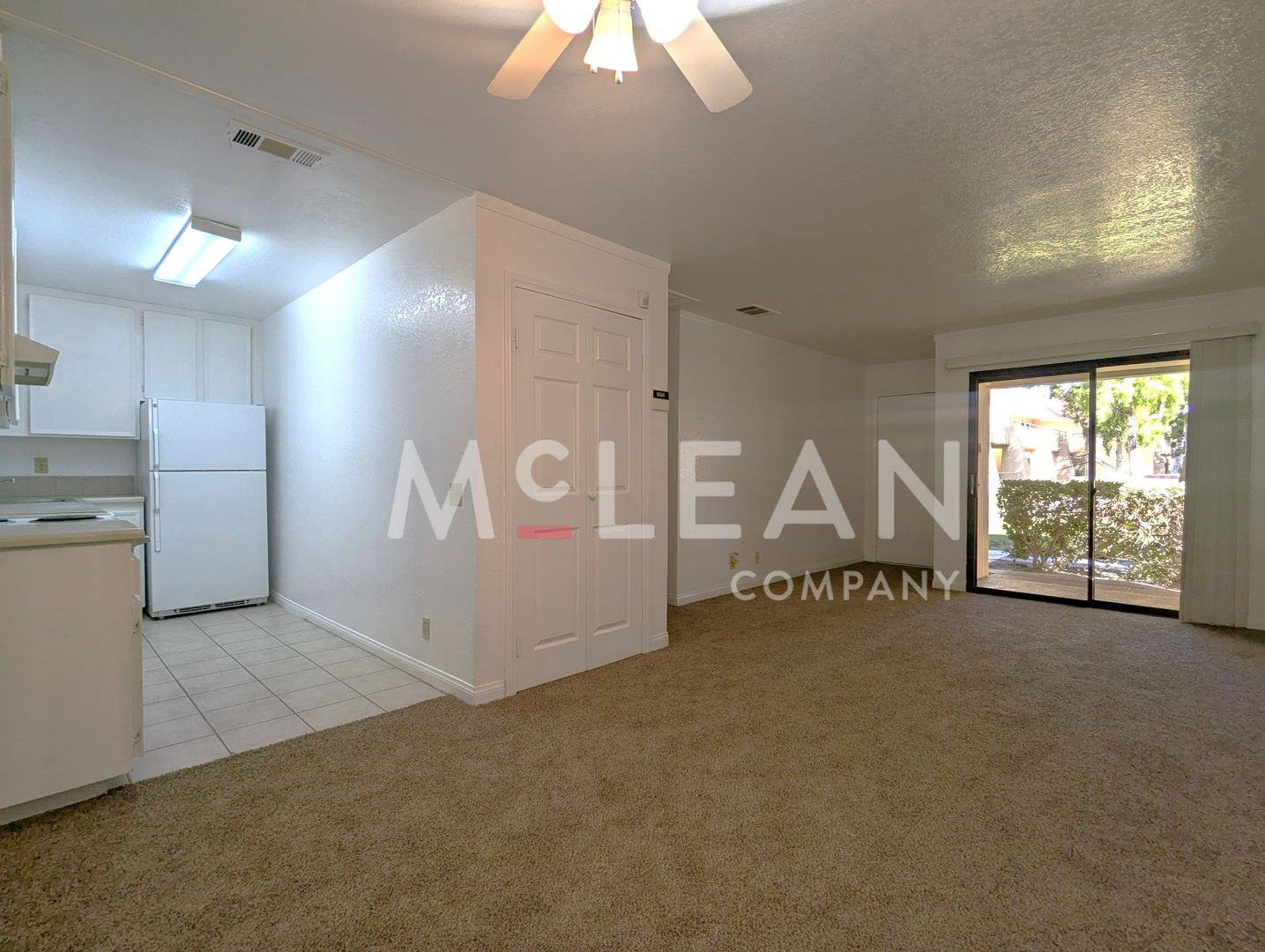 Palm Springs House: 680 North Ashurst Court