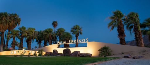 680 North Ashurst Court, Unit I101, Palm Springs, CA 92262