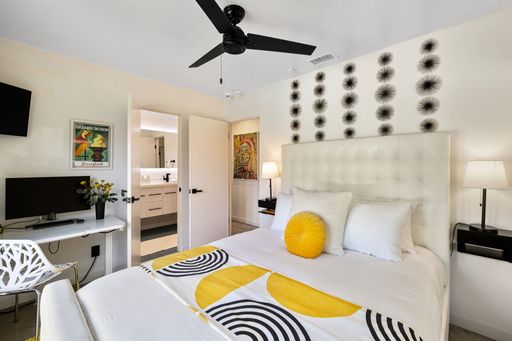 2445 E. Del Lago Rd, Palm Springs, CA 92262