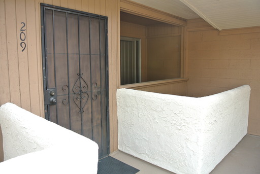 2875 North Los Felices Rd, Unit 209, Palm Springs, CA 92262