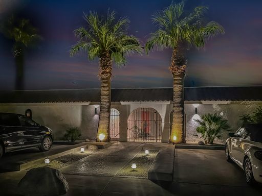 2552 N. Junipero Ave , Unit A , Palm Springs, CA 92262