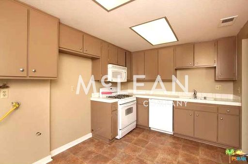 2286 Indian Canyon Drive Dr, unit D , Palm Springs, CA 92262